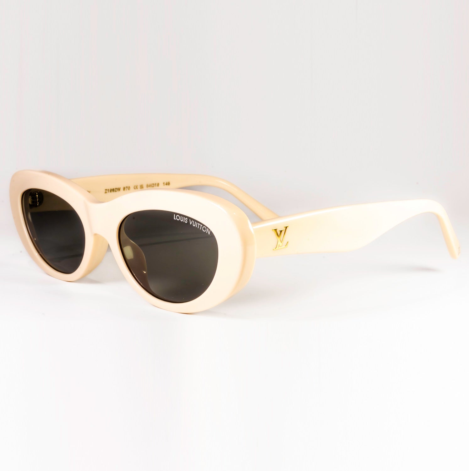 LV Fame Oval Sunglasses - Image 8