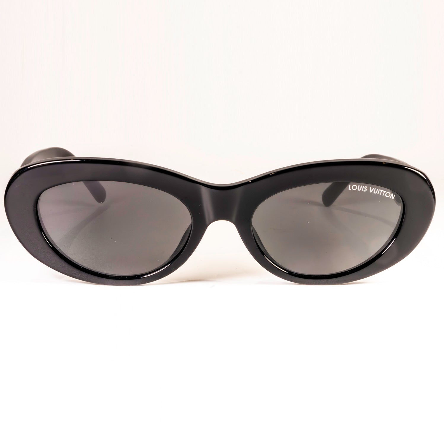 LV Fame Oval Sunglasses - Image 2